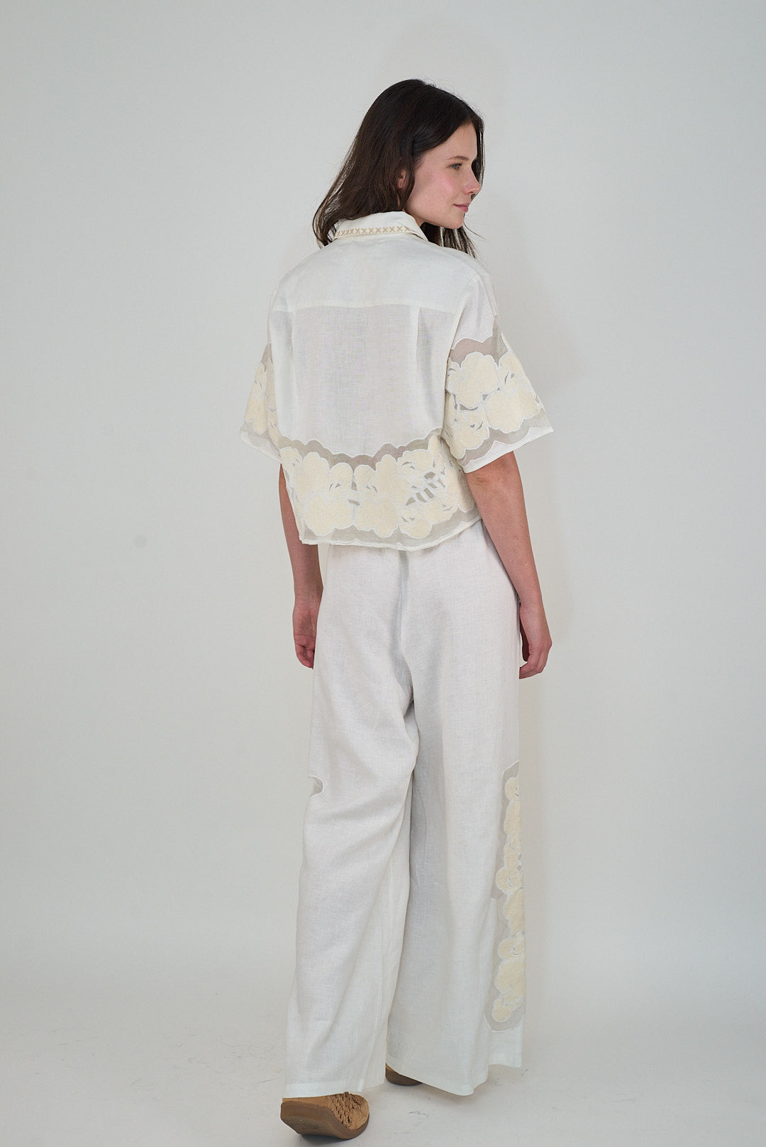 Short Shirt Wild Flower White