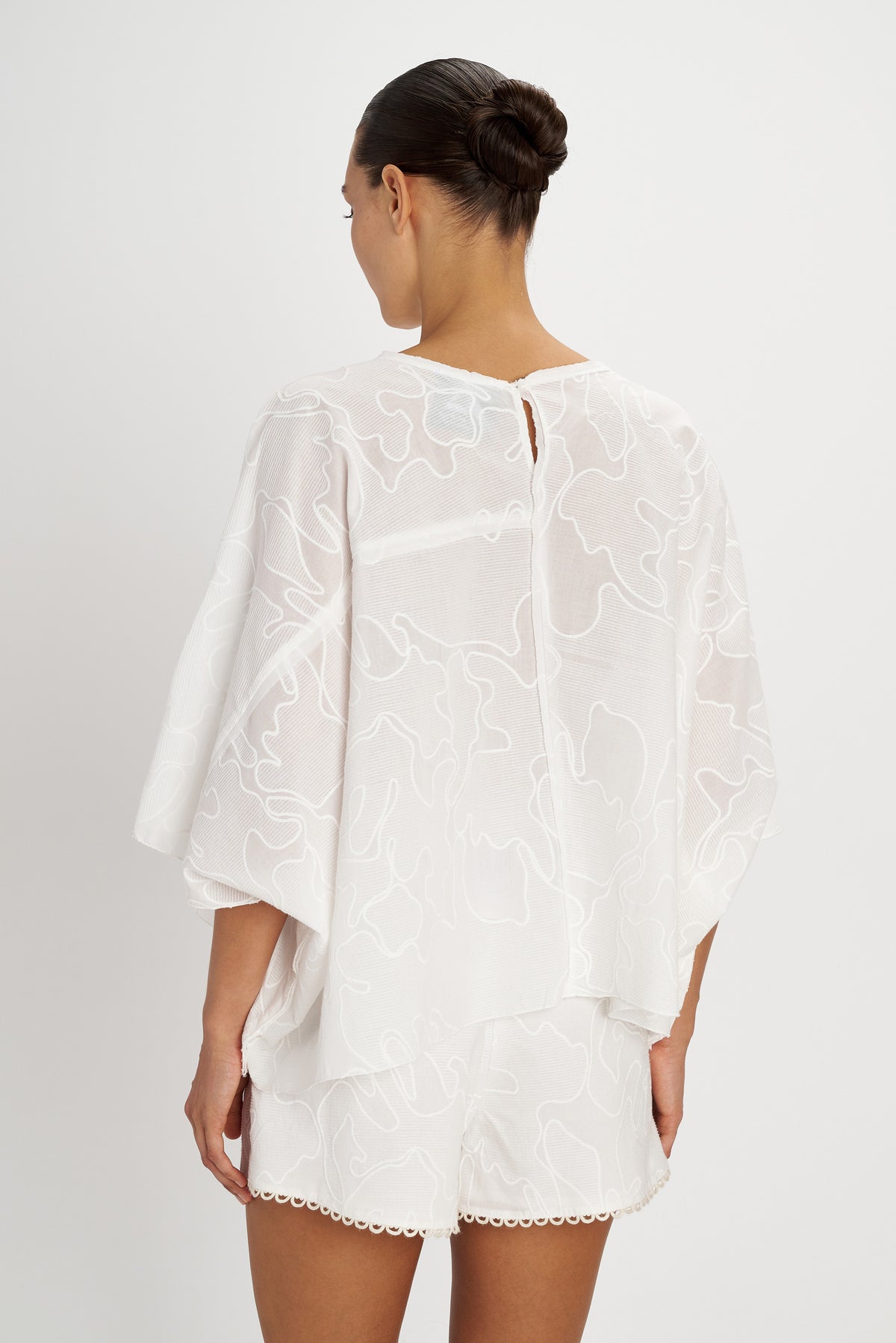 MYRTIA EMBROIDERED BLOUSE S26P7075