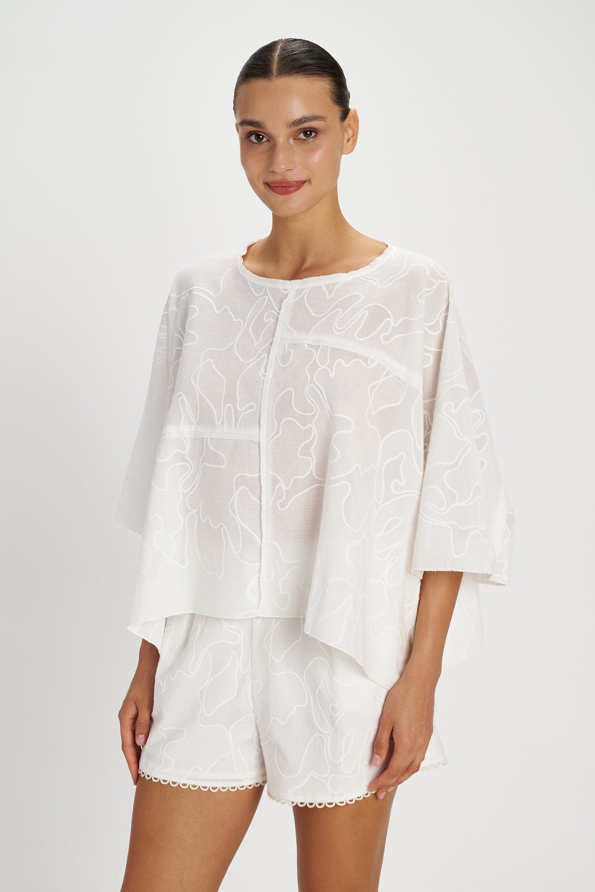 MYRTIA EMBROIDERED BLOUSE S26P7075