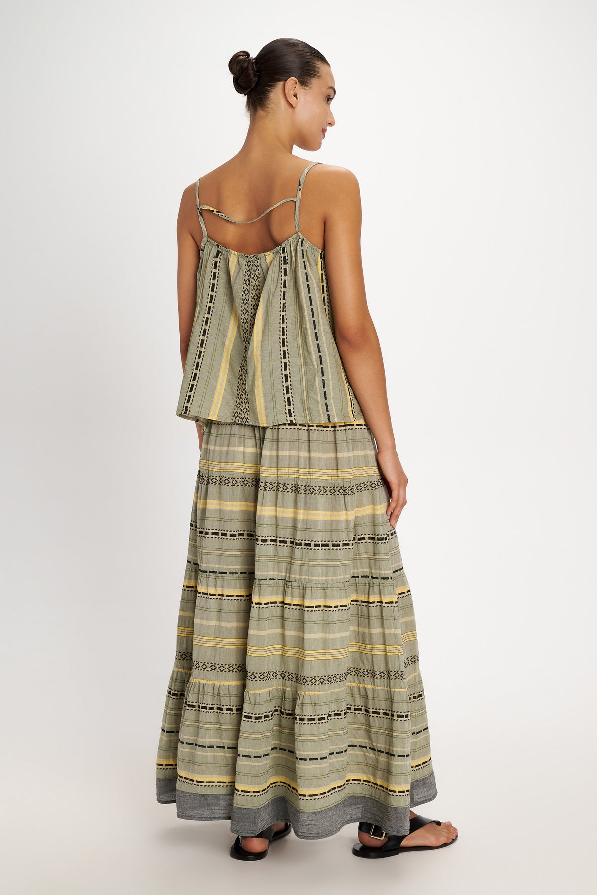OINOUSSES TOP S26P7078