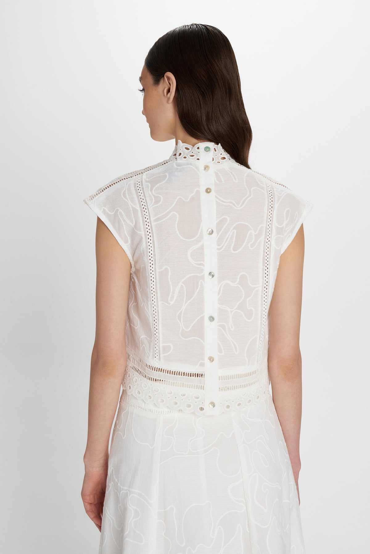 MYRTIA EMBROIDERED TOP S26P7099